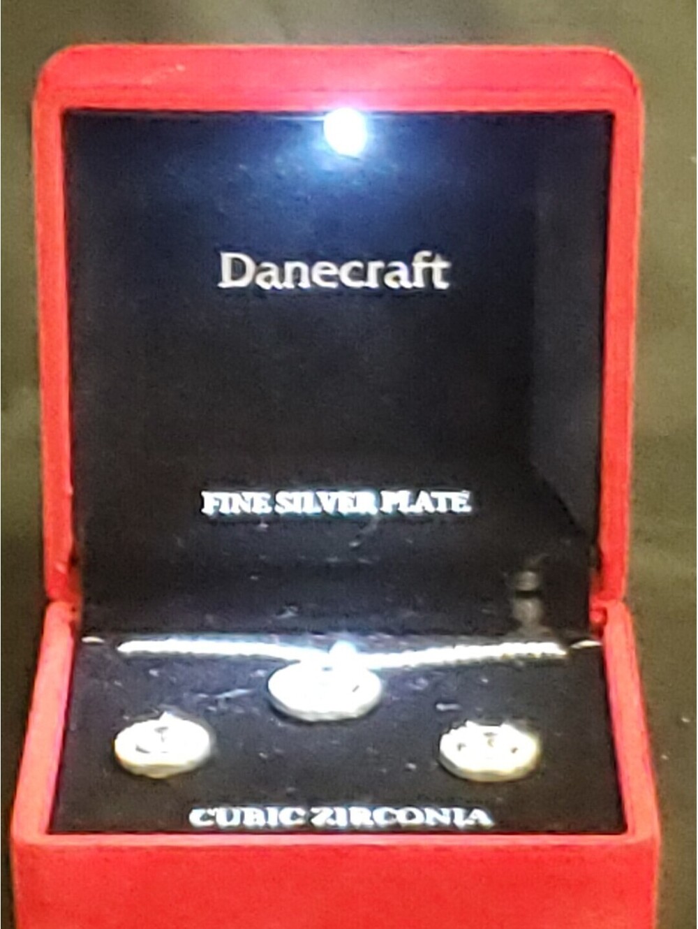 Danecraft Cubic Zirconia Round Necklace and Earring Set light up Box NEW